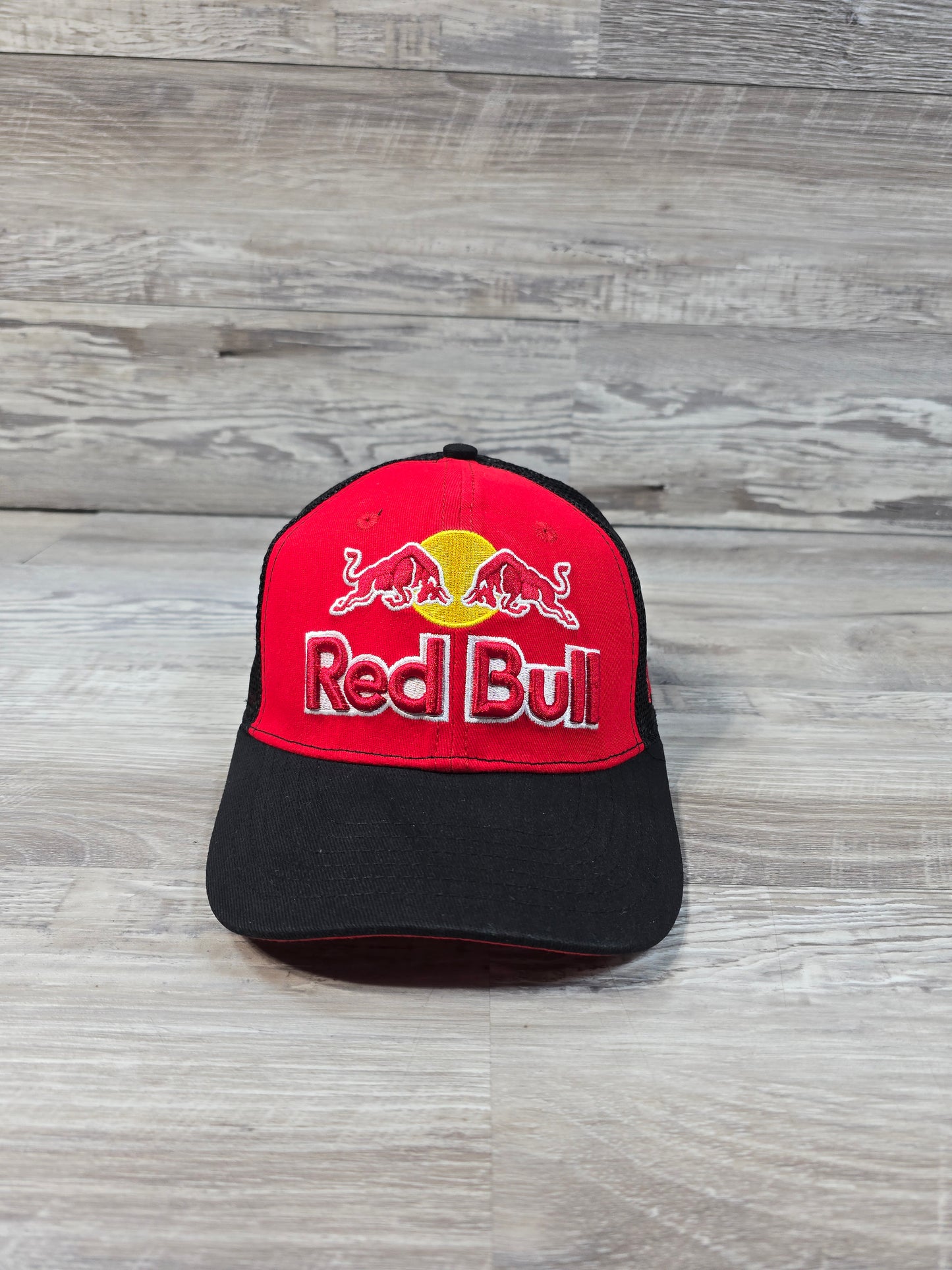 Red Bull Racing Adjustable Red Black Trucker Meshback Hat Cap Adult Snapback