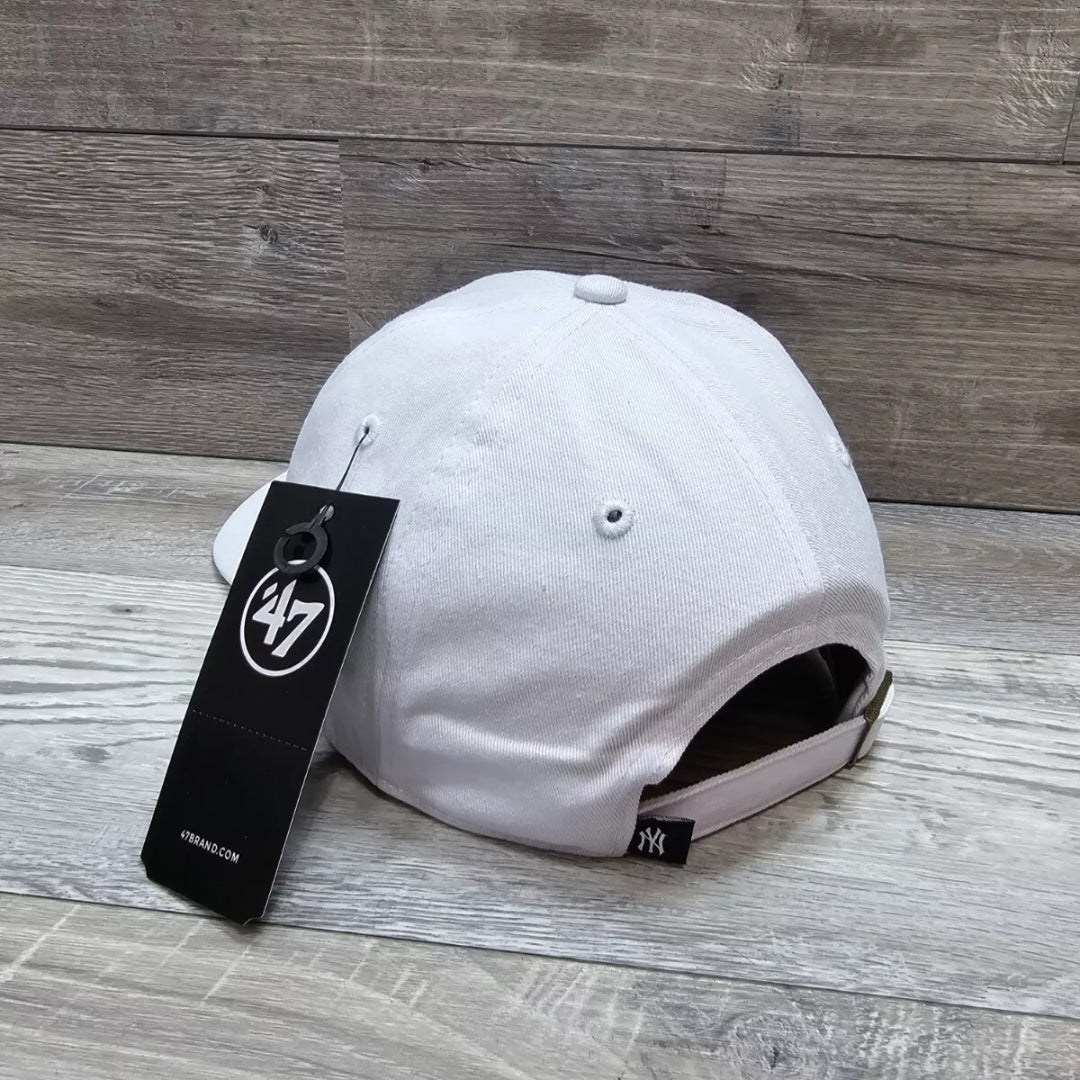 New York Yankees '47 Brand Cap Hat Adult Baseball MLB Strapback NY White / Black