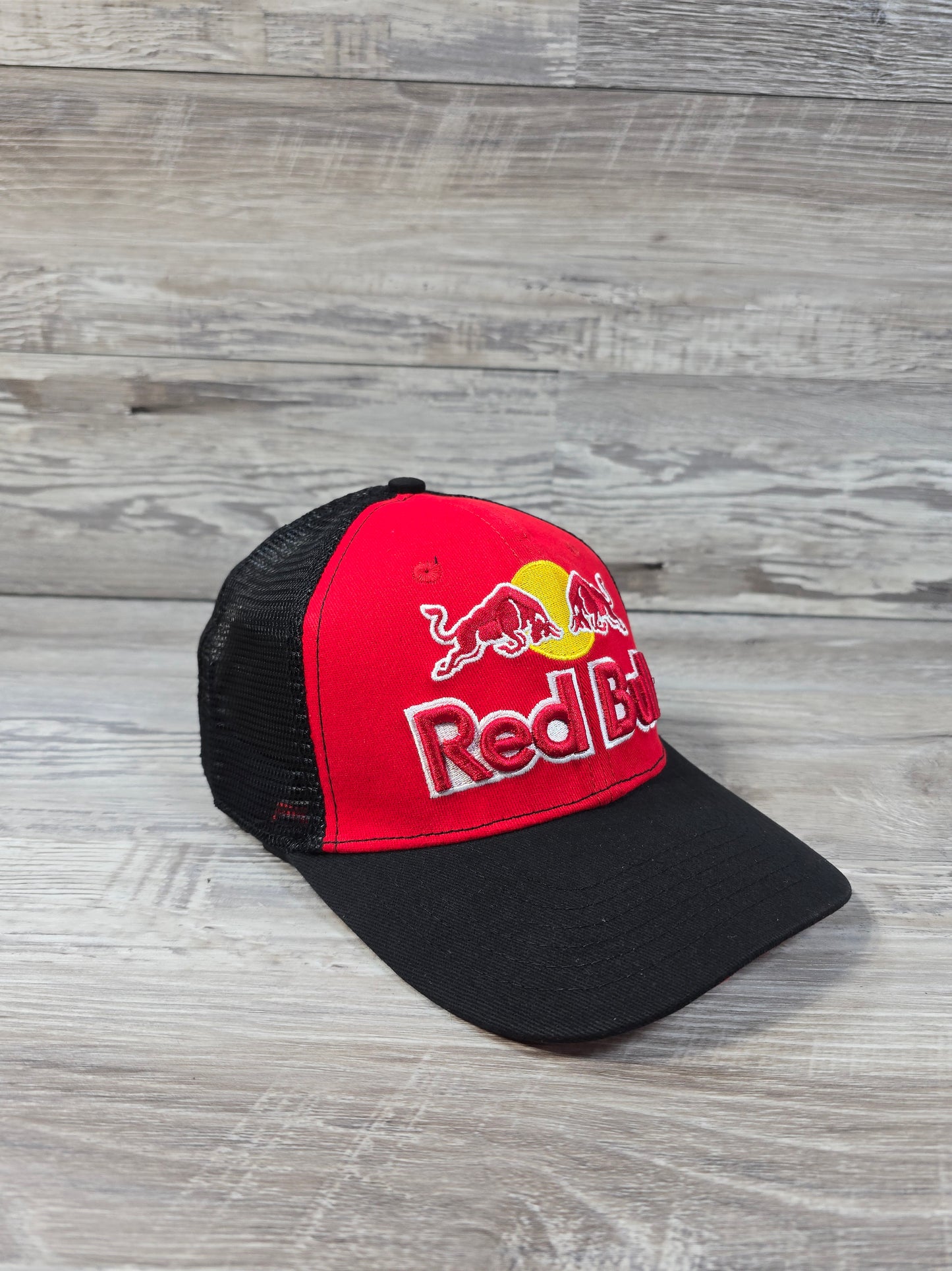 Red Bull Racing Adjustable Red Black Trucker Meshback Hat Cap Adult Snapback