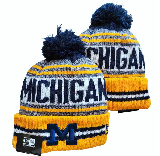 Michigan Wolverines Throwback New Era NCAA Pom Knit Hat On Field Beanie Hat Cap