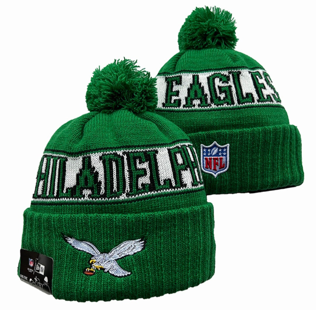 Philadelphia Eagles Throwback New Era NFL Pom Knit Hat On Field Beanie Hat Cap