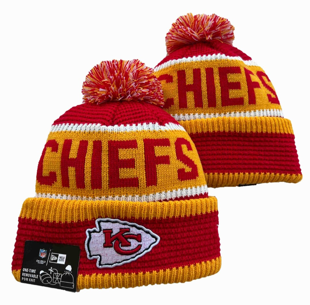 Kansas City Chiefs Throwback New Era NFL Pom Knit Hat On Field Beanie Hat Cap